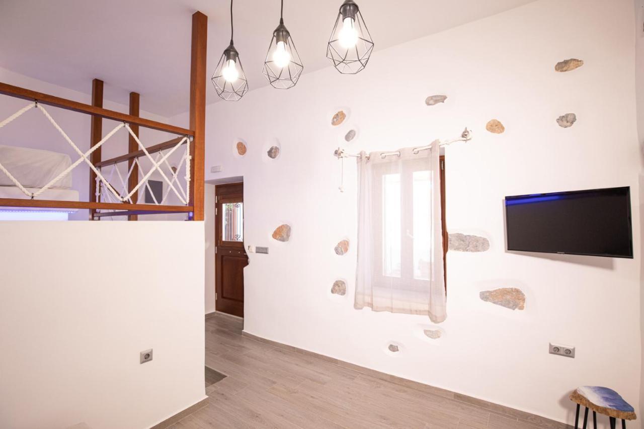Primrose Apartments Astypalaia Экстерьер фото